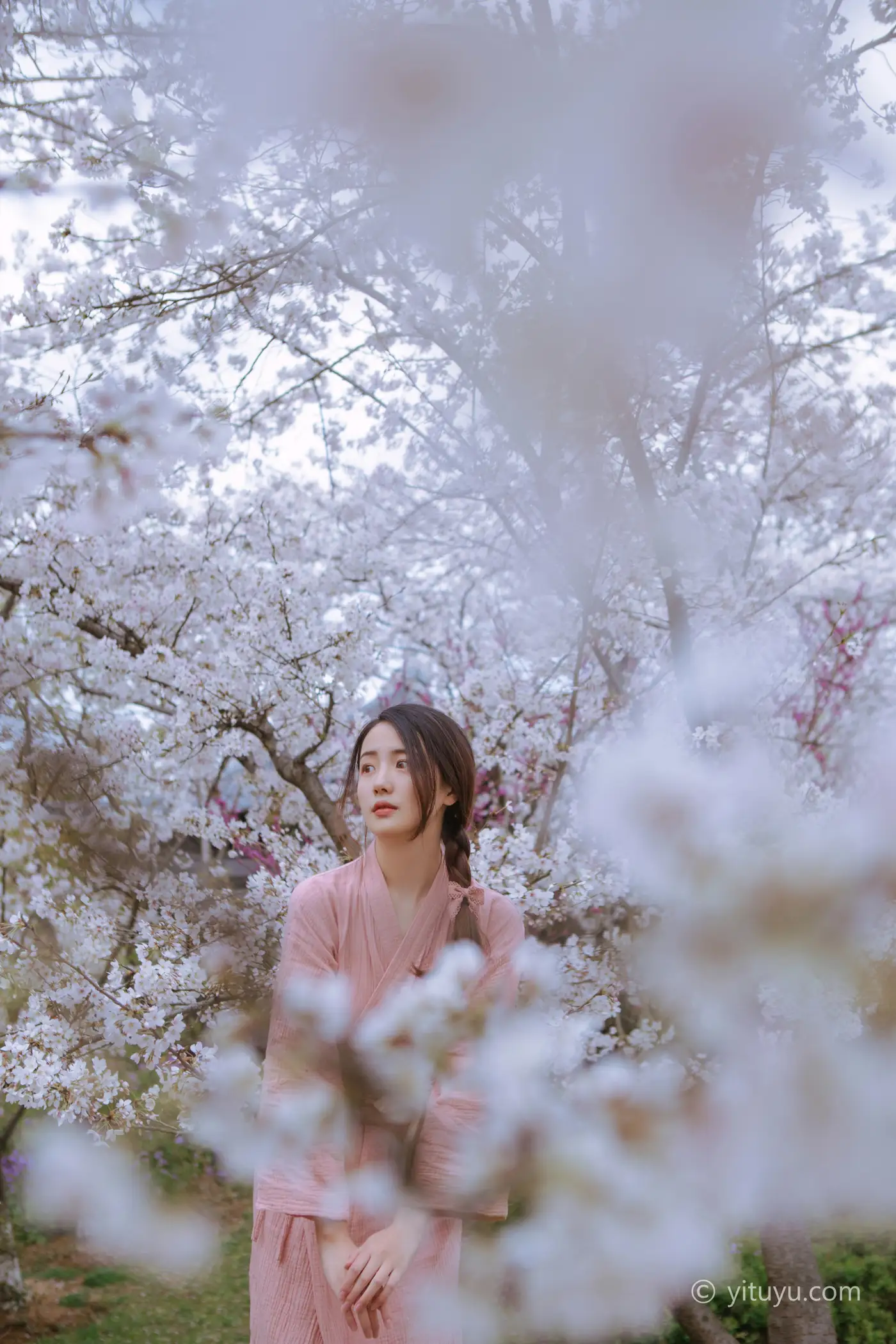 [YITUYU] 2021.05.19 Vol.057 – The wind is getting warmer and the cherry blossoms will be blooming A little April#[24P]-14